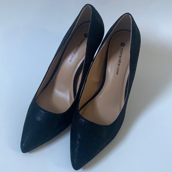 Woman’s Metropolitan view. Size 8.5 M - Picture 2 of 4